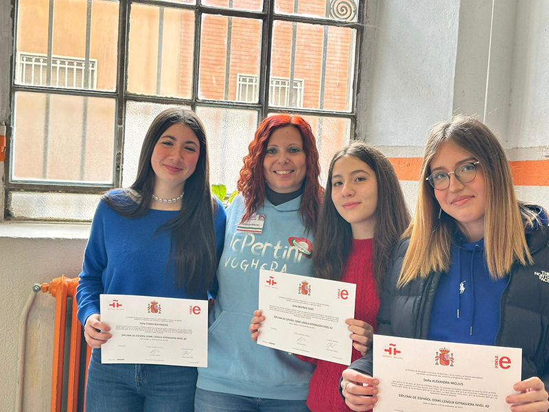 alunne pertini spagnolo