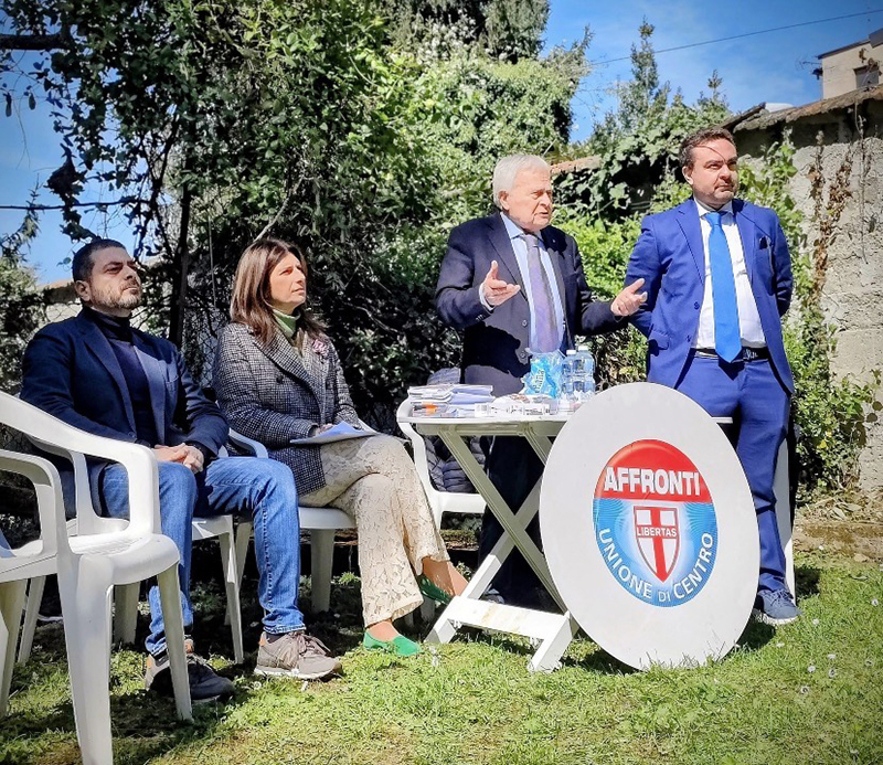 conferenza stampa