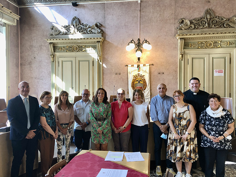 estate insieme