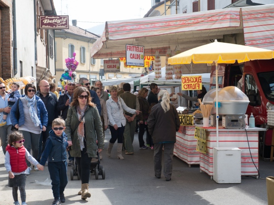 fiera aprile
