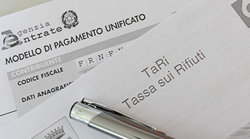 tassa tari