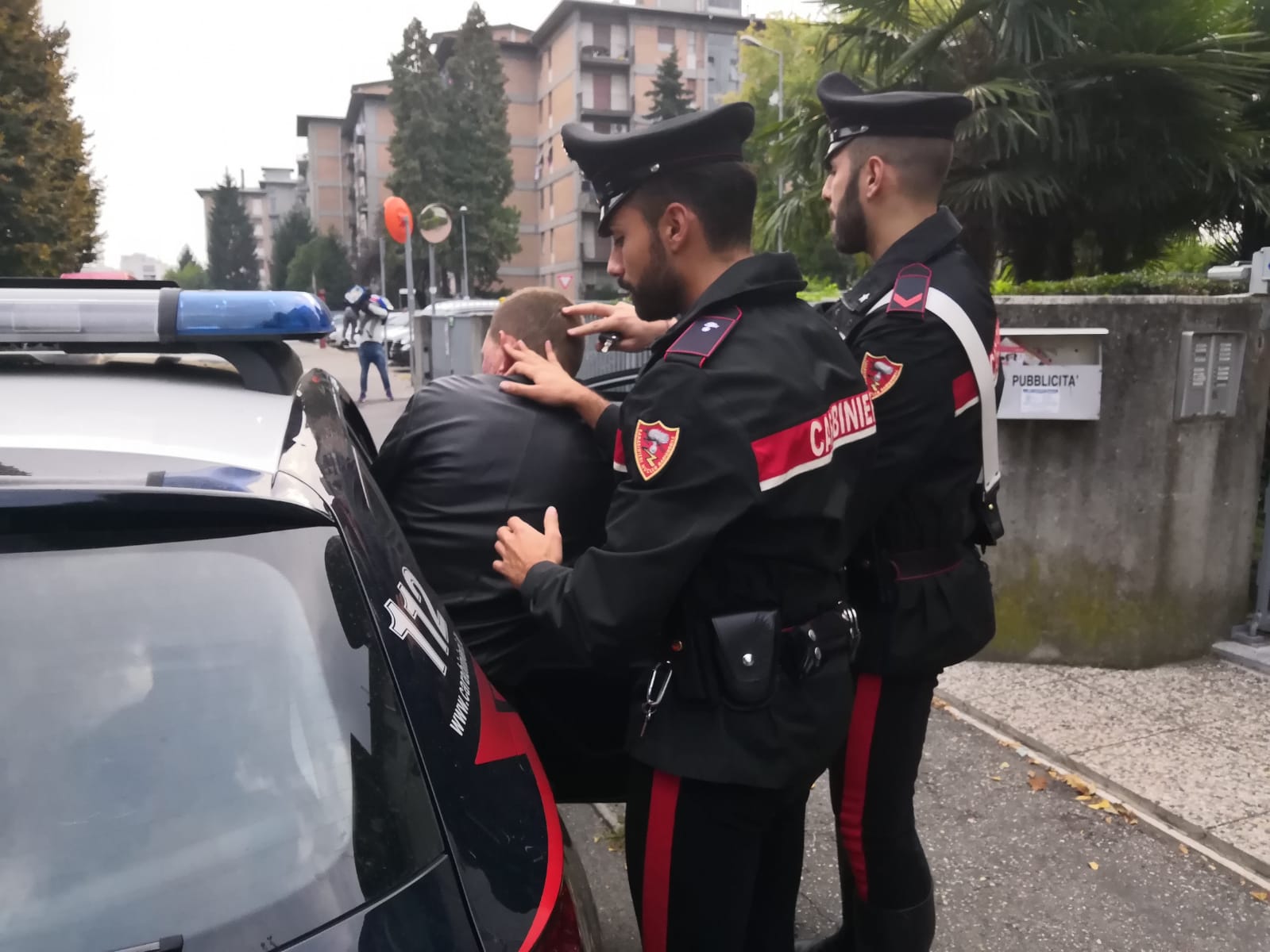 carabinieri arresto